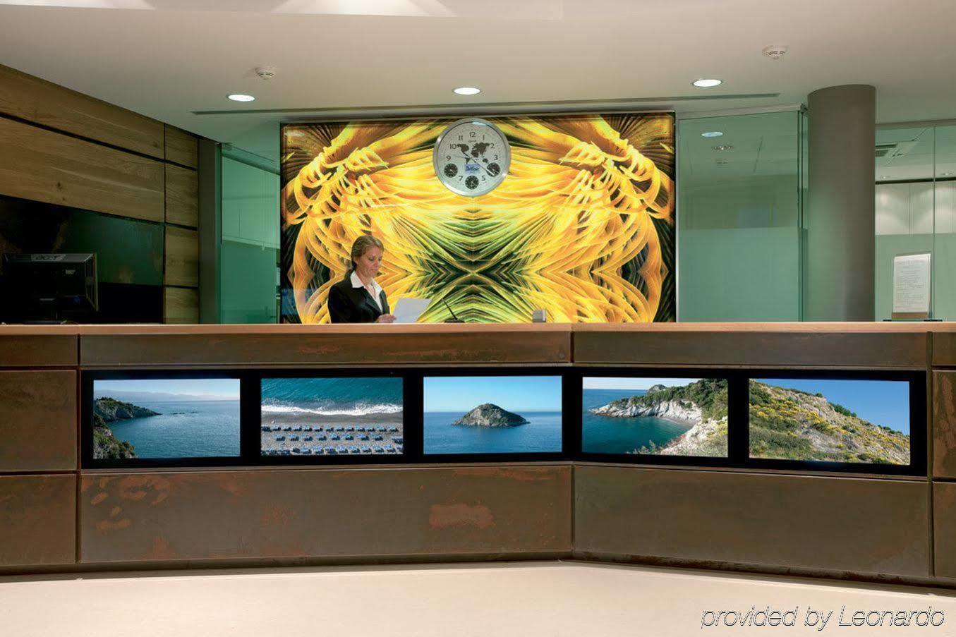 Sea Art Hotel Вадо Лигуре Екстериор снимка